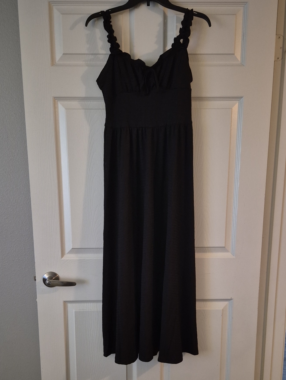 Black Sleeveless Maxi Dress with Twisted Straps